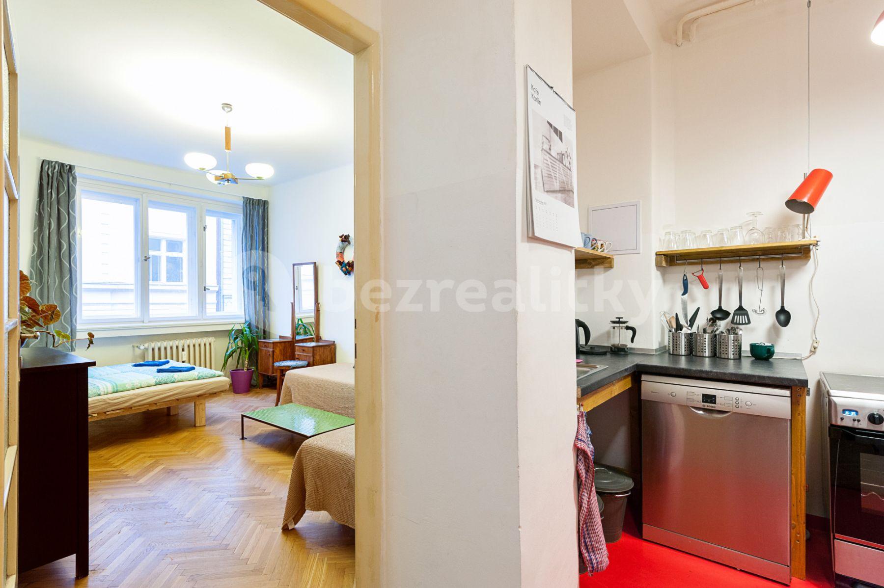 Pronájem bytu 3+1 86 m², Vrázova, Praha, Praha