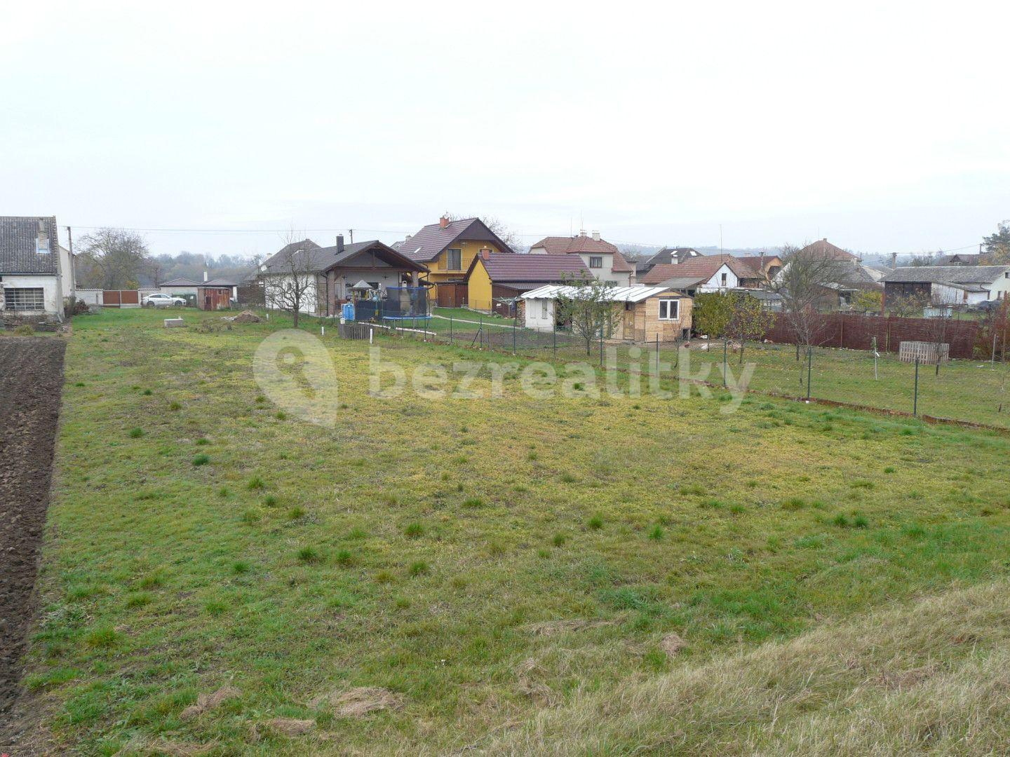Prodej pozemku 1.457 m², Moravičany, Olomoucký kraj