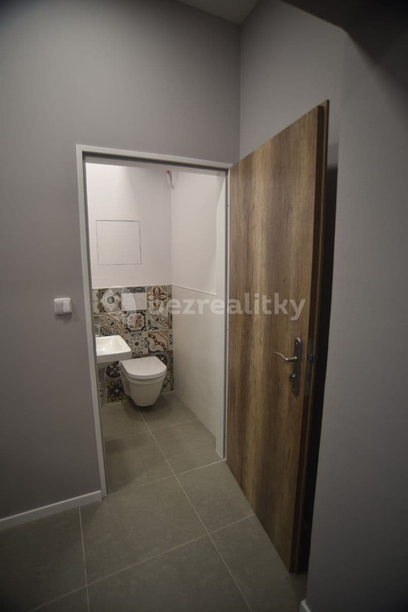 Pronájem bytu 3+1 78 m², Svatoslavova, Praha, Praha Pronájem bytu 3+1 78 m², Svatoslavova, Praha, Praha