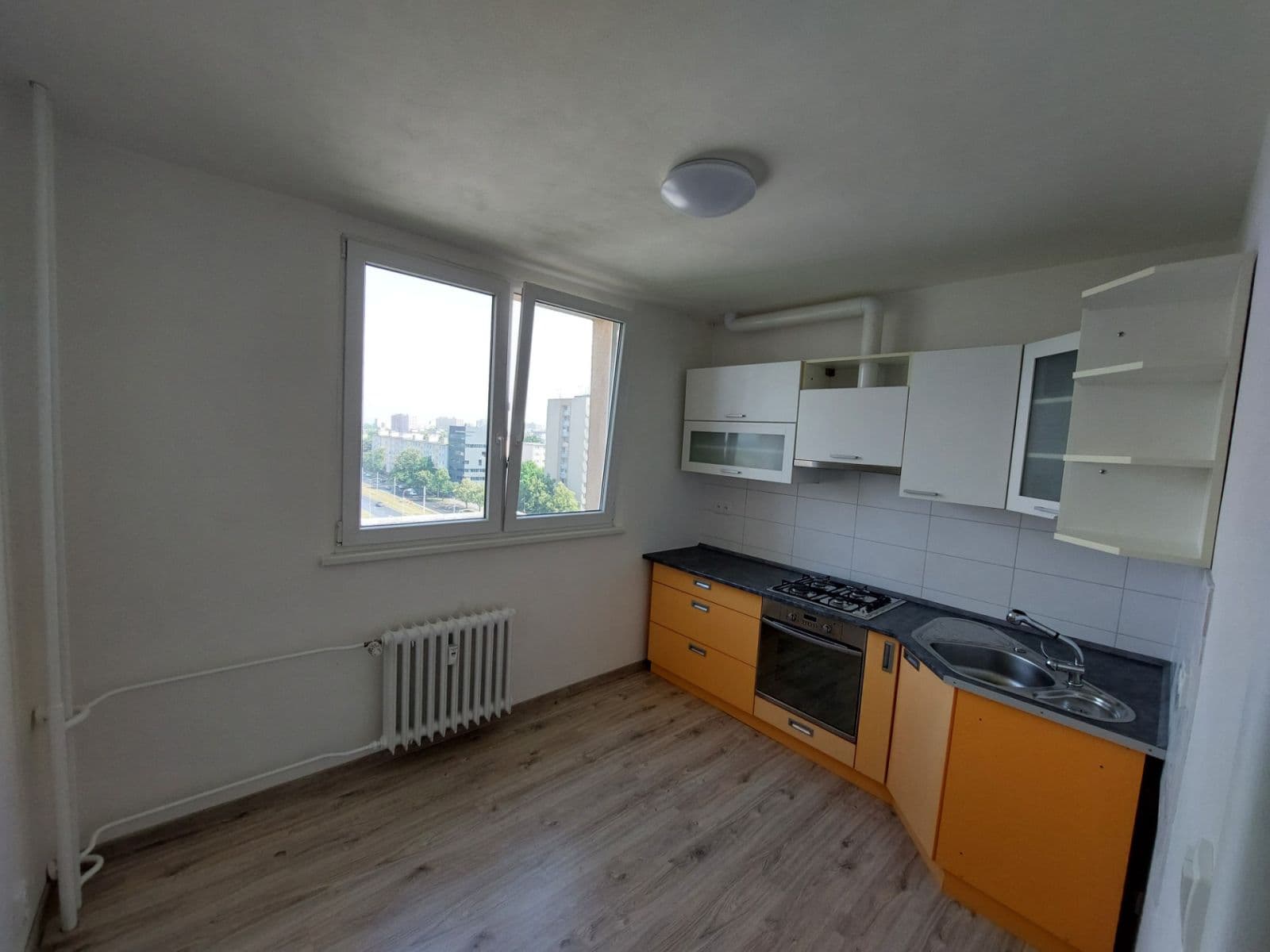 Pronájem bytu 1+1 37 m², Spartakovců, Ostrava, Moravskoslezský kraj Pronájem bytu 1+1 37 m², Spartakovců, Ostrava, Moravskoslezský kraj