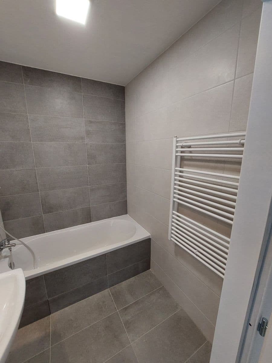 Pronájem bytu 1+1 37 m², Spartakovců, Ostrava, Moravskoslezský kraj Pronájem bytu 1+1 37 m², Spartakovců, Ostrava, Moravskoslezský kraj