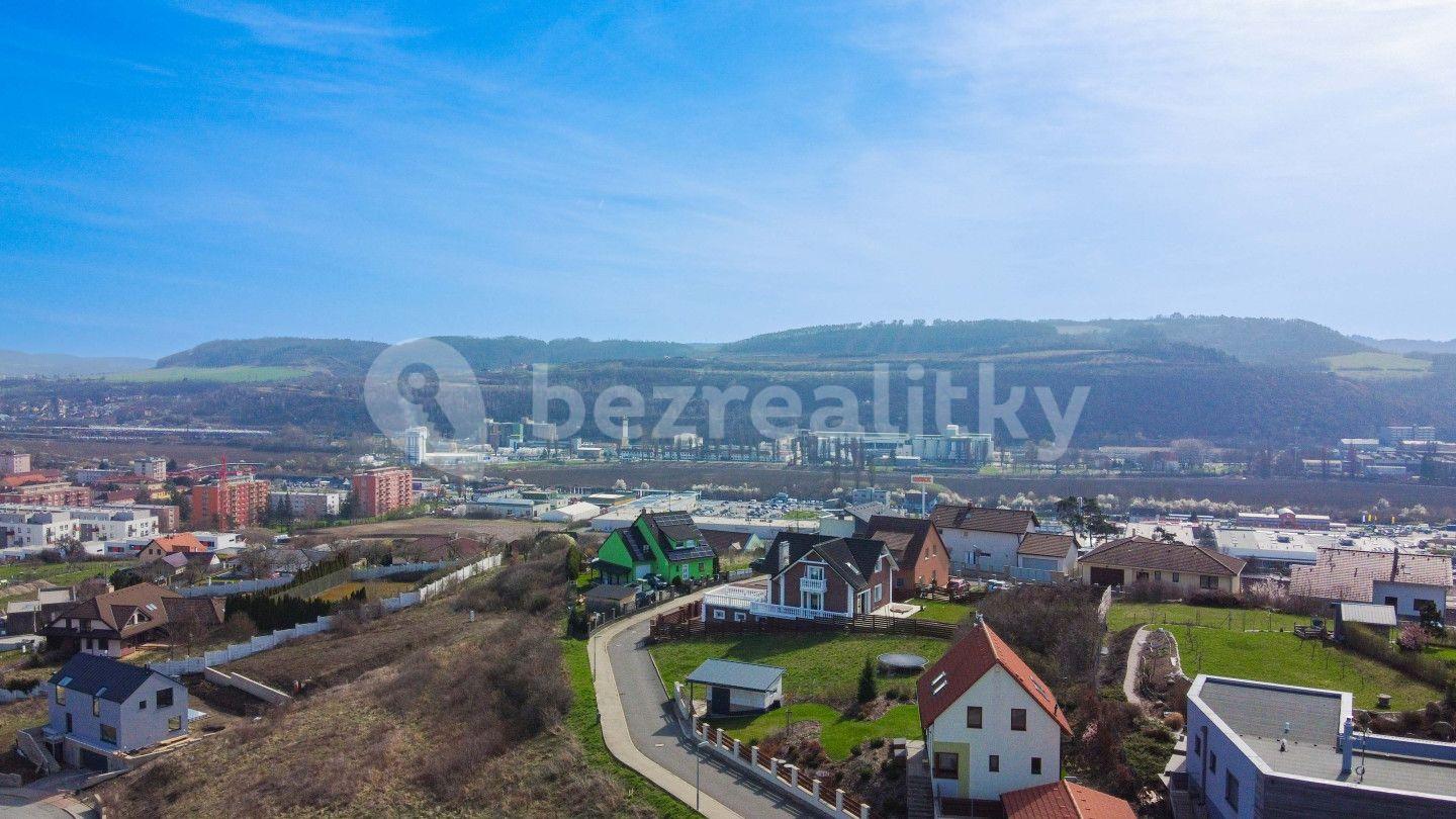 Prodej pozemku 878 m², Beroun, Středočeský kraj