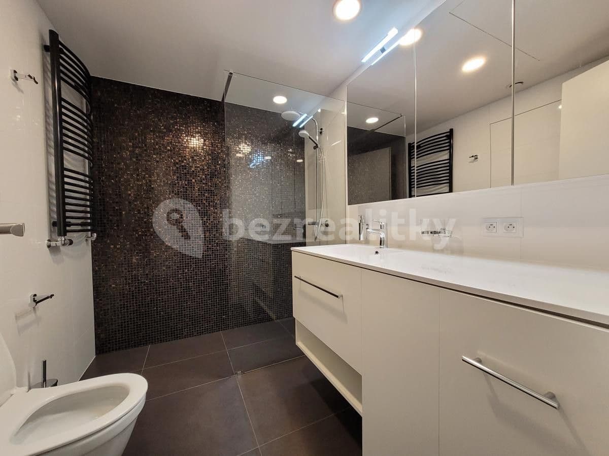 Pronájem bytu 2+kk 50 m², Mukařovského, Praha, Praha Pronájem bytu 2+kk 50 m², Mukařovského, Praha, Praha