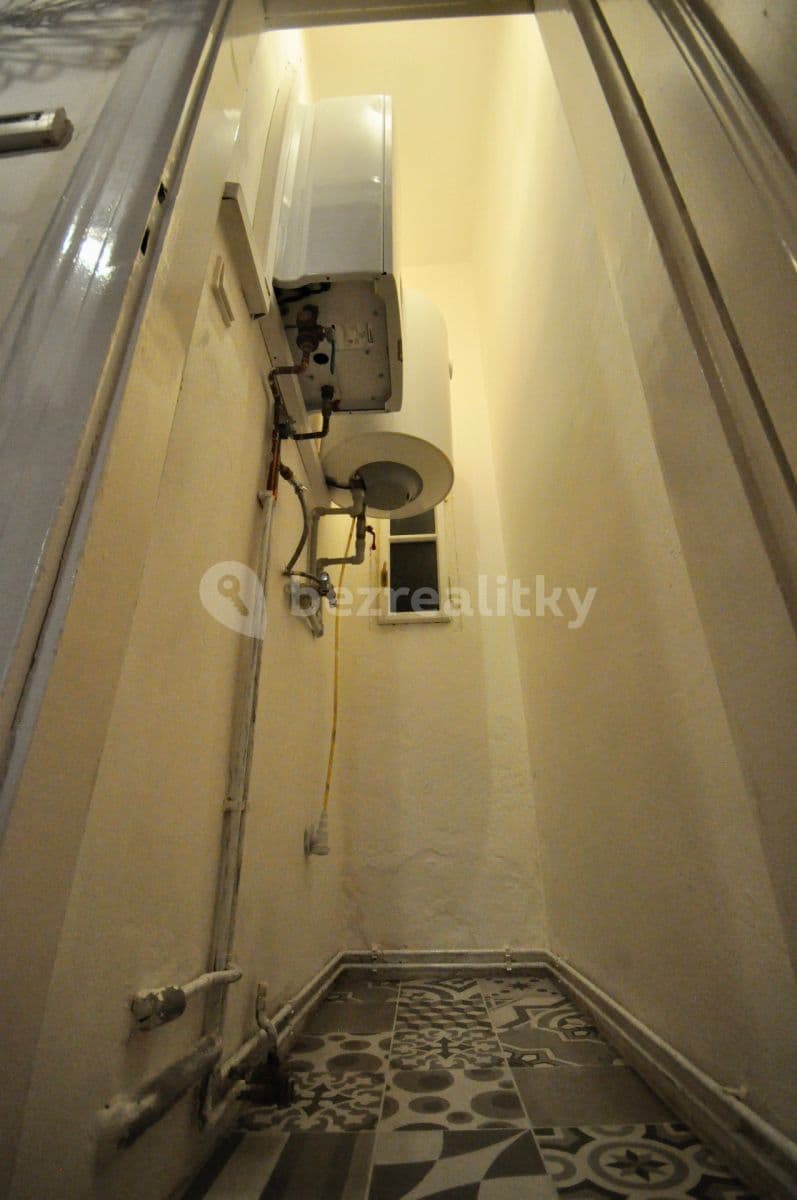 Pronájem bytu 2+kk 40 m², Radhošťská, Praha, Praha Pronájem bytu 2+kk 40 m², Radhošťská, Praha, Praha