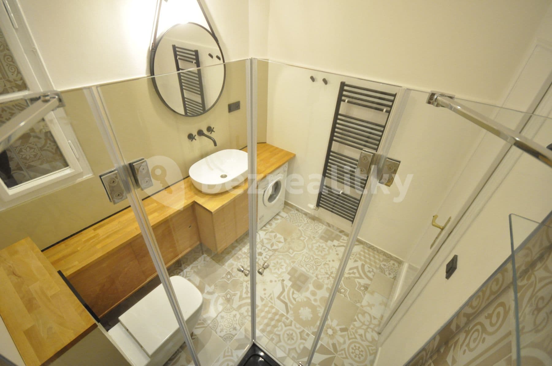 Pronájem bytu 2+kk 40 m², Radhošťská, Praha, Praha Pronájem bytu 2+kk 40 m², Radhošťská, Praha, Praha