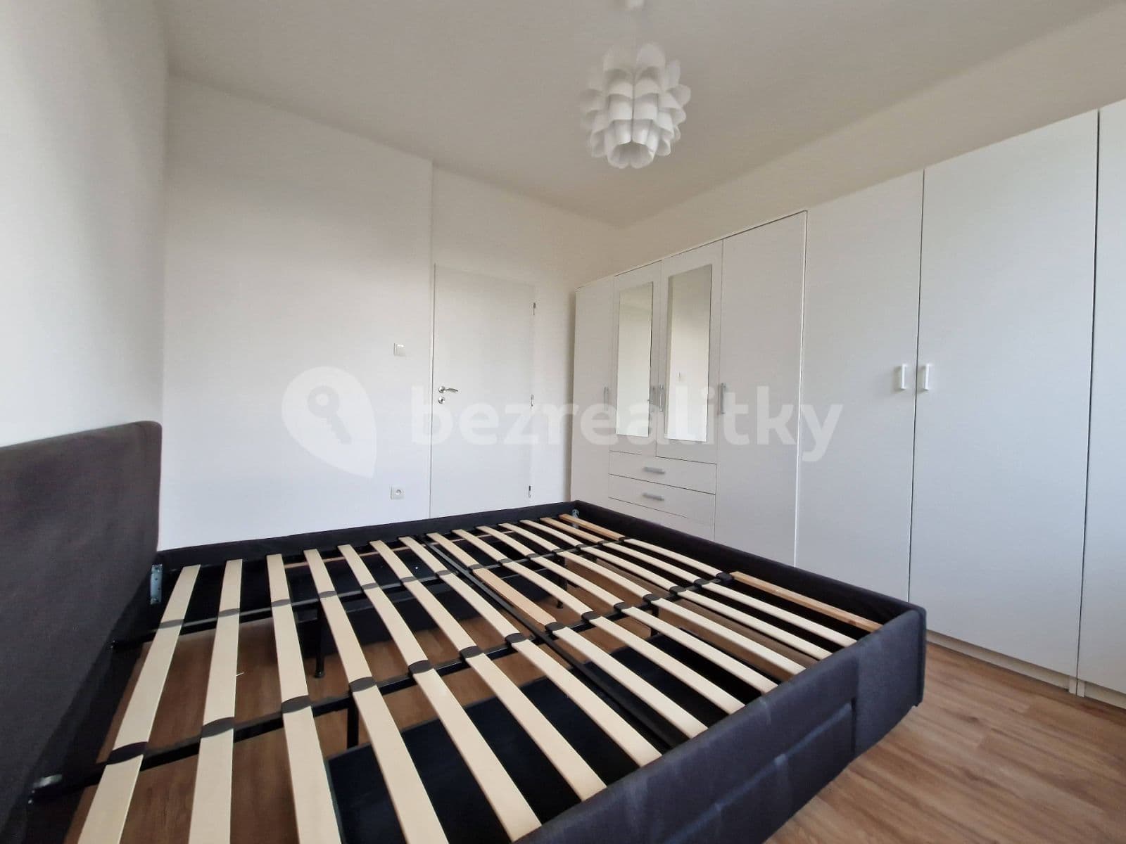 Pronájem bytu 2+1 50 m², U Lomů, Plzeň, Plzeňský kraj Pronájem bytu 2+1 50 m², U Lomů, Plzeň, Plzeňský kraj