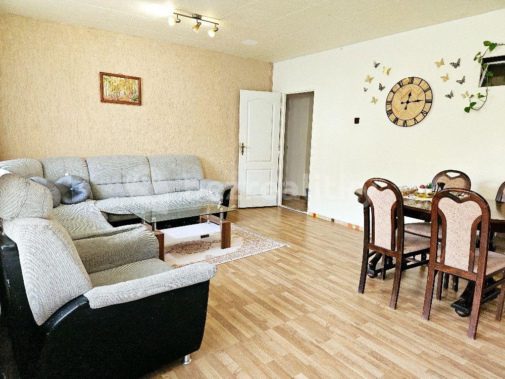 Prodej bytu 3+1 68 m², Písečná, Teplice, Ústecký kraj