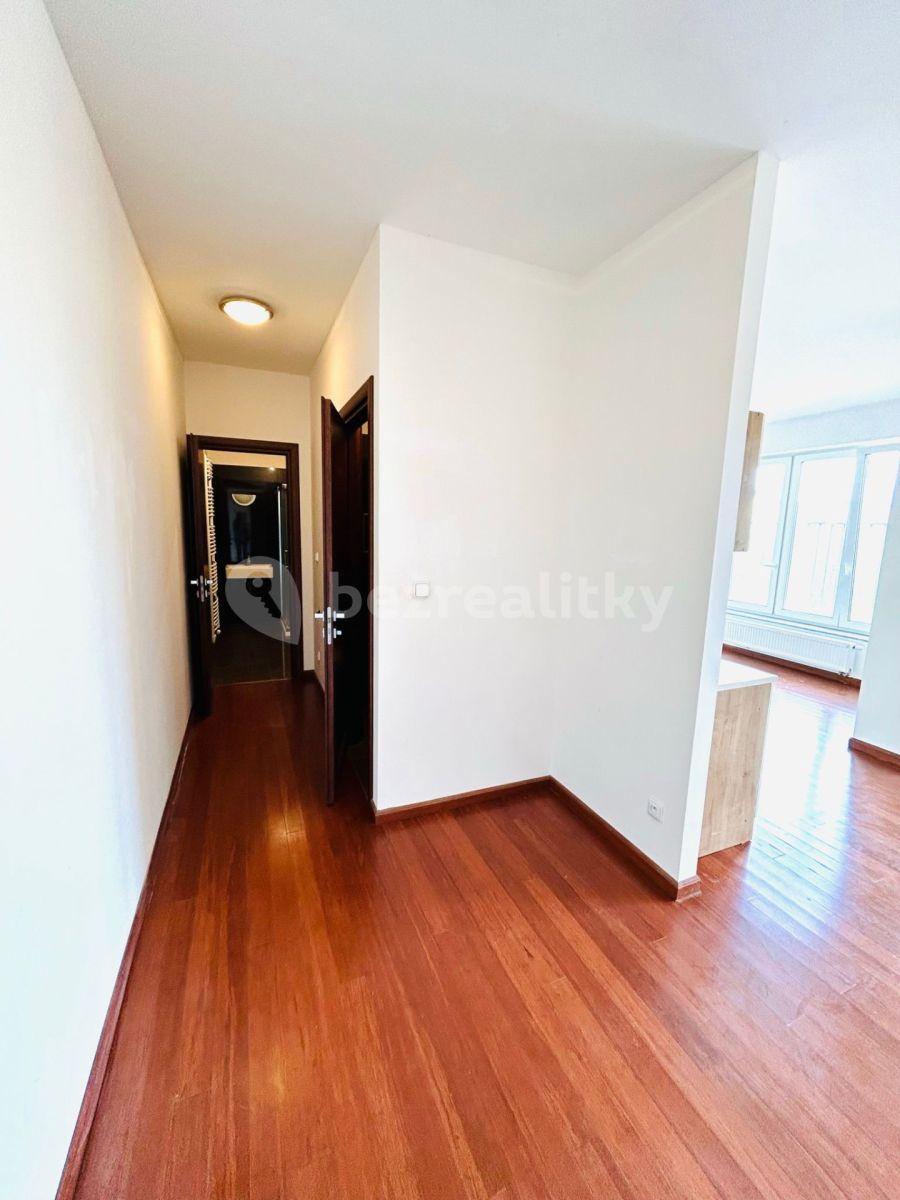 Pronájem bytu 3+kk 65 m², Chebská, Karlovy Vary, Karlovarský kraj