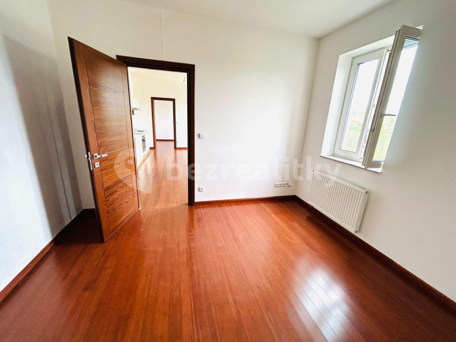 Pronájem bytu 3+kk 65 m², Chebská, Karlovy Vary, Karlovarský kraj