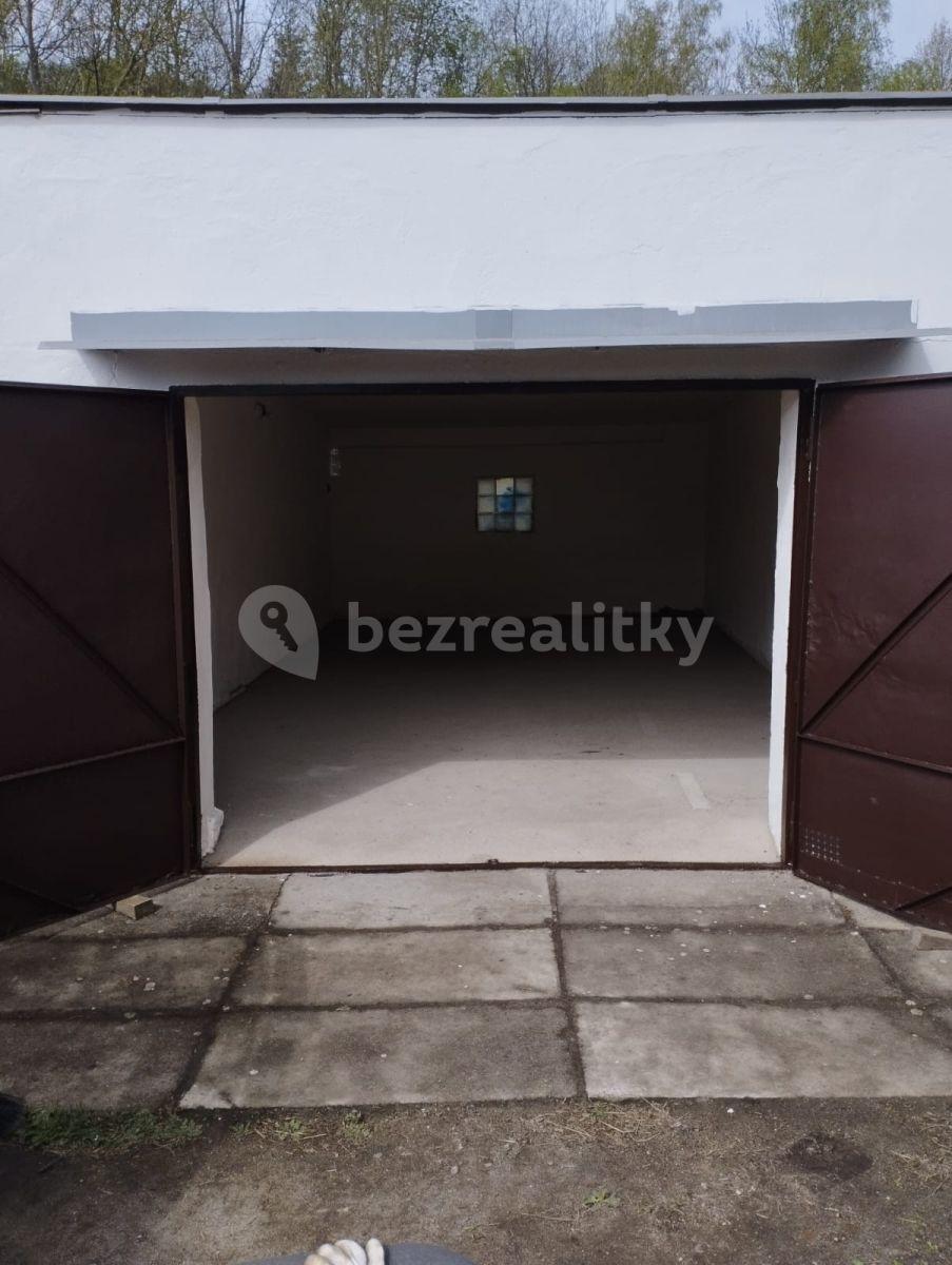 Prodej garáže 28 m², Kralupy nad Vltavou, Středočeský kraj