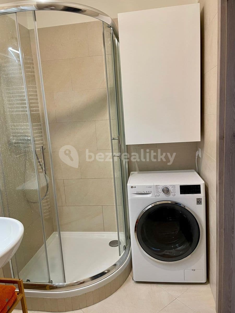 Pronájem bytu 1+kk 33 m², Štanderova, Praha, Praha Pronájem bytu 1+kk 33 m², Štanderova, Praha, Praha