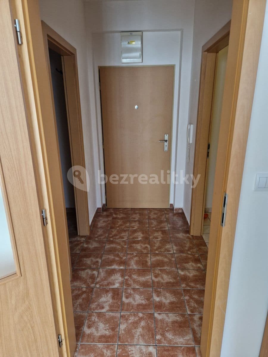 Pronájem bytu 1+kk 30 m², Jozefa Gabčíka, Pardubice, Pardubický kraj Pronájem bytu 1+kk 30 m², Jozefa Gabčíka, Pardubice, Pardubický kraj