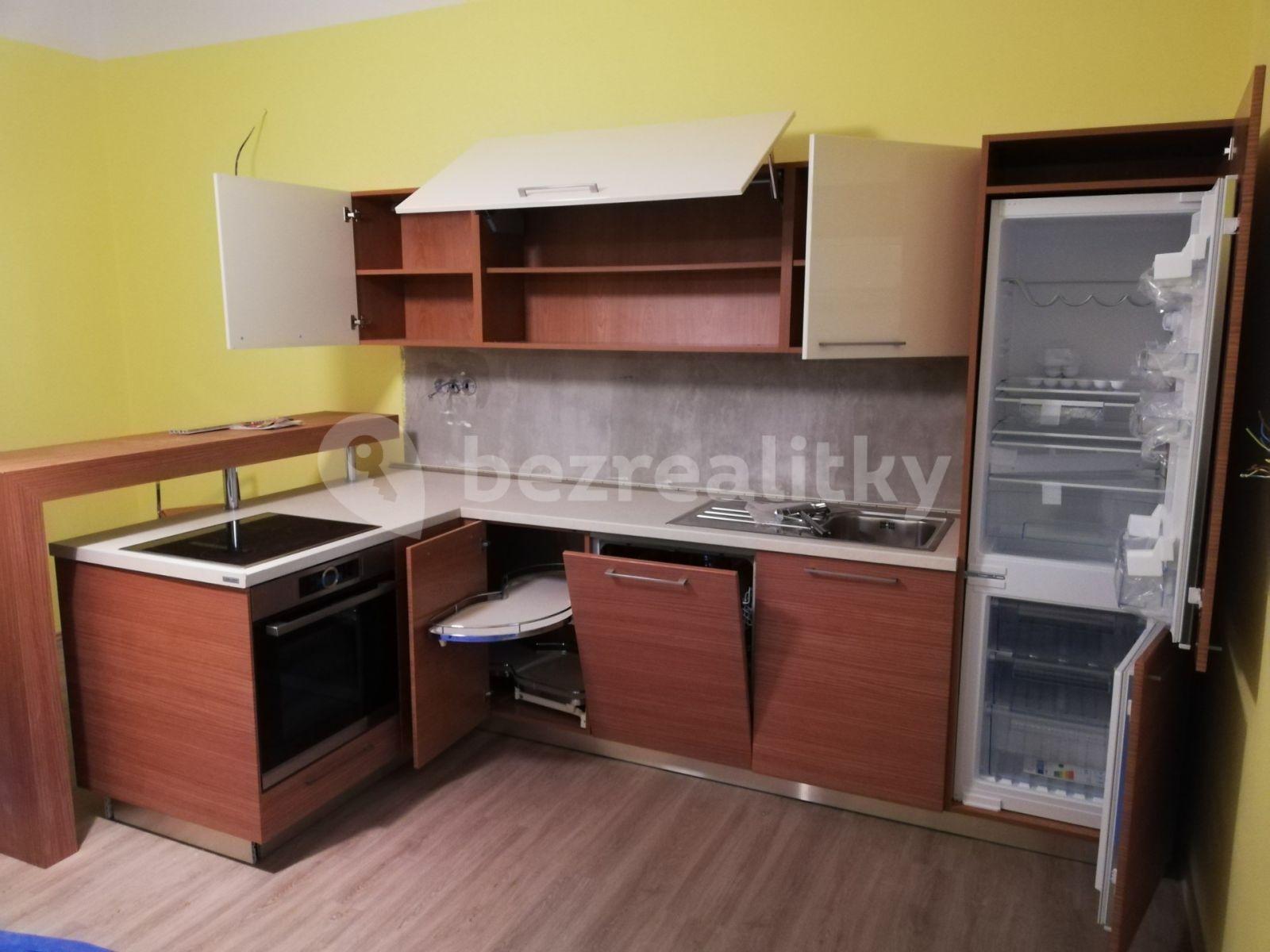 Pronájem bytu 2+kk 54 m², Mělnická, Mšeno, Středočeský kraj