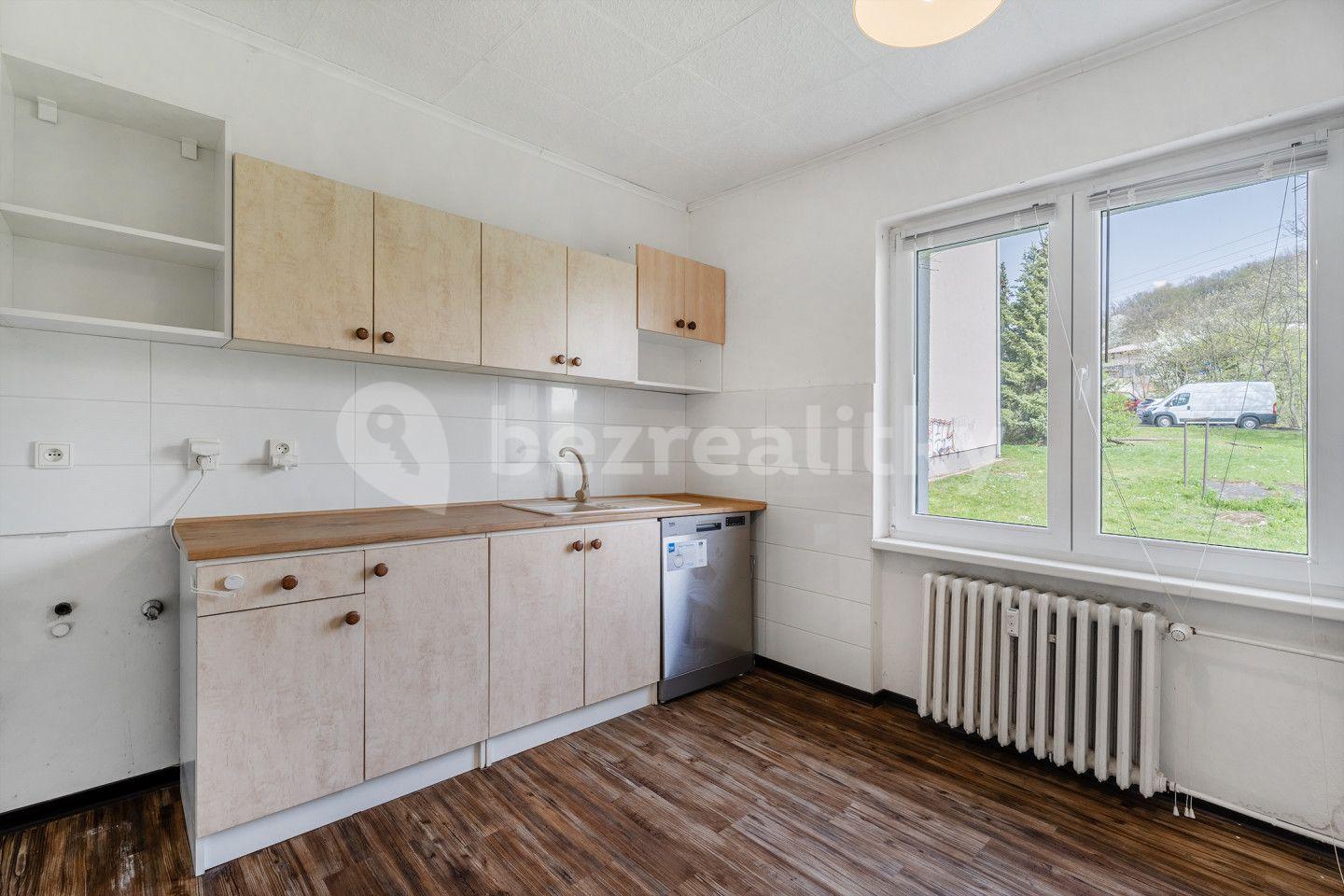 Prodej bytu 2+1 72 m², Chuderov, Ústecký kraj