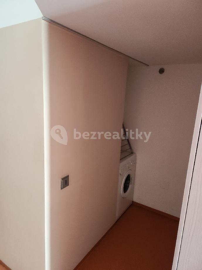 Pronájem bytu 1+kk 41 m², J. A. Bati, Zlín, Zlínský kraj
