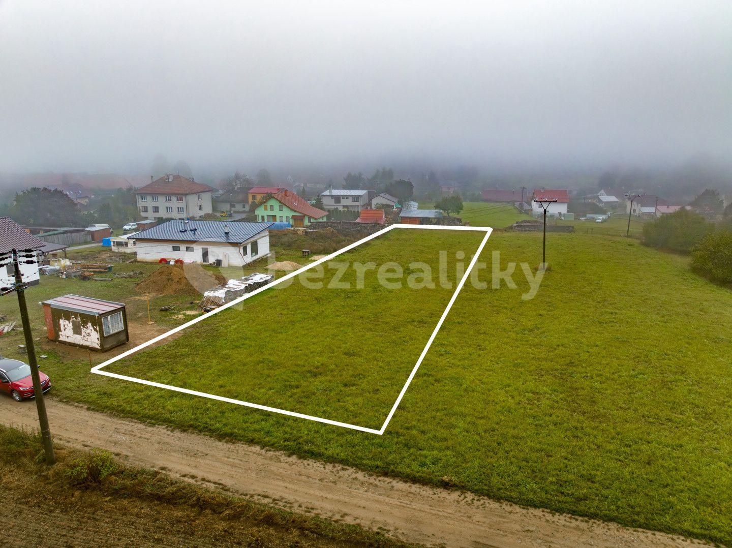 Prodej pozemku 1.217 m², Jersín, Kraj Vysočina