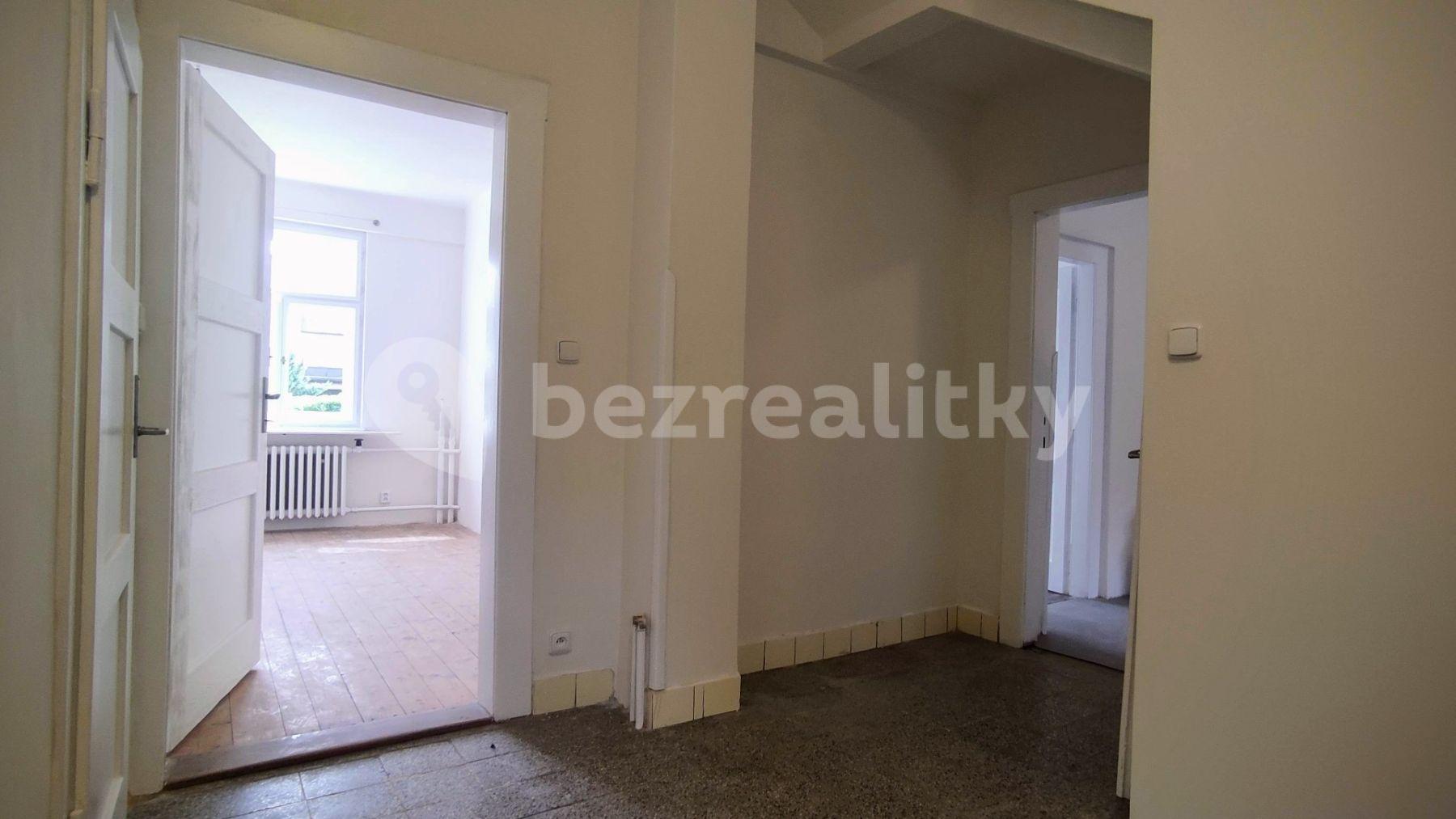 Pronájem bytu 2+1 64 m², Na Zámkách, Praha, Praha