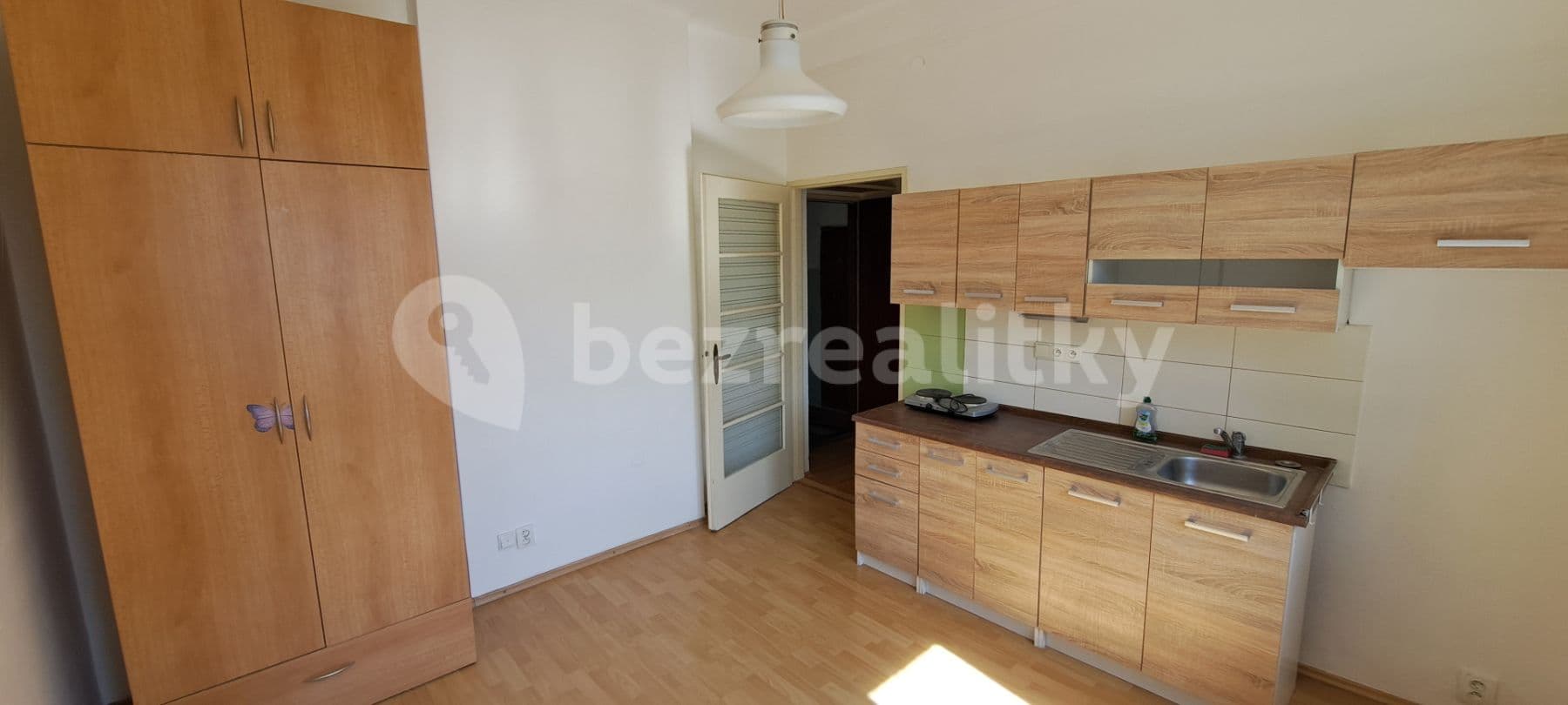 Pronájem bytu 1+kk 20 m², Bělocerkevská, Praha, Praha Pronájem bytu 1+kk 20 m², Bělocerkevská, Praha, Praha