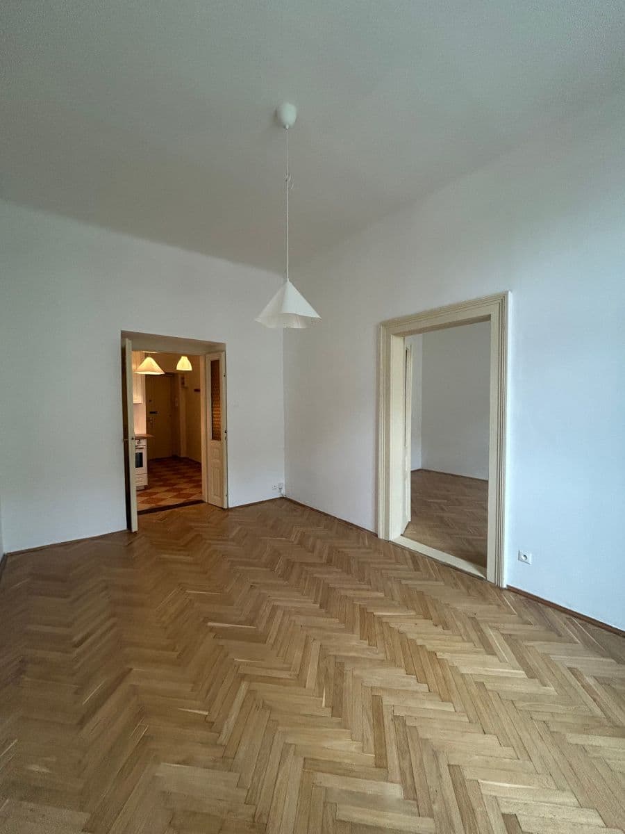 Pronájem bytu 2+kk 55 m², Bubenská, Praha, Praha Pronájem bytu 2+kk 55 m², Bubenská, Praha, Praha