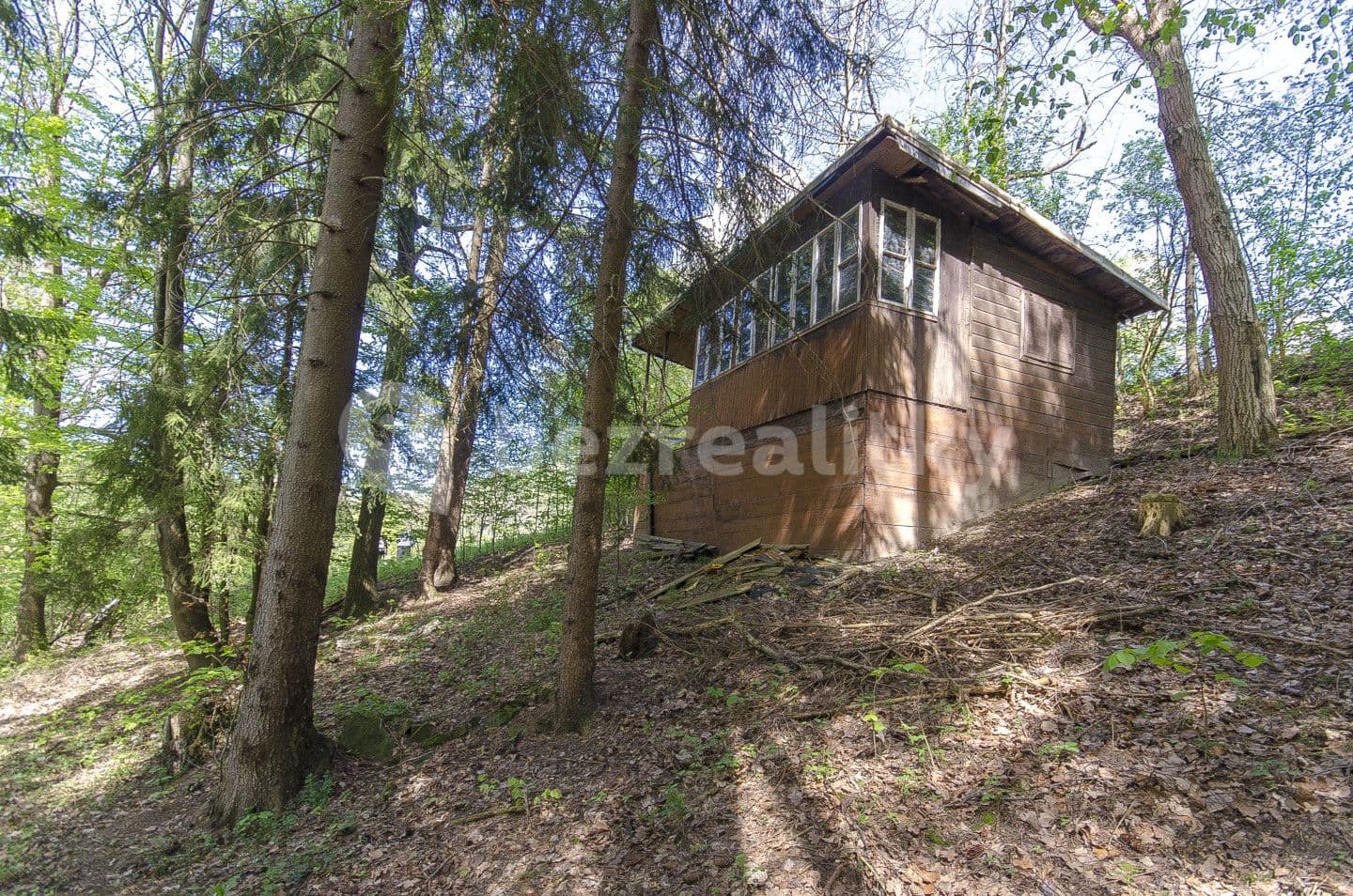 Prodej chaty, chalupy 19 m², pozemek 33 m², Malá Bystřice, Zlínský kraj