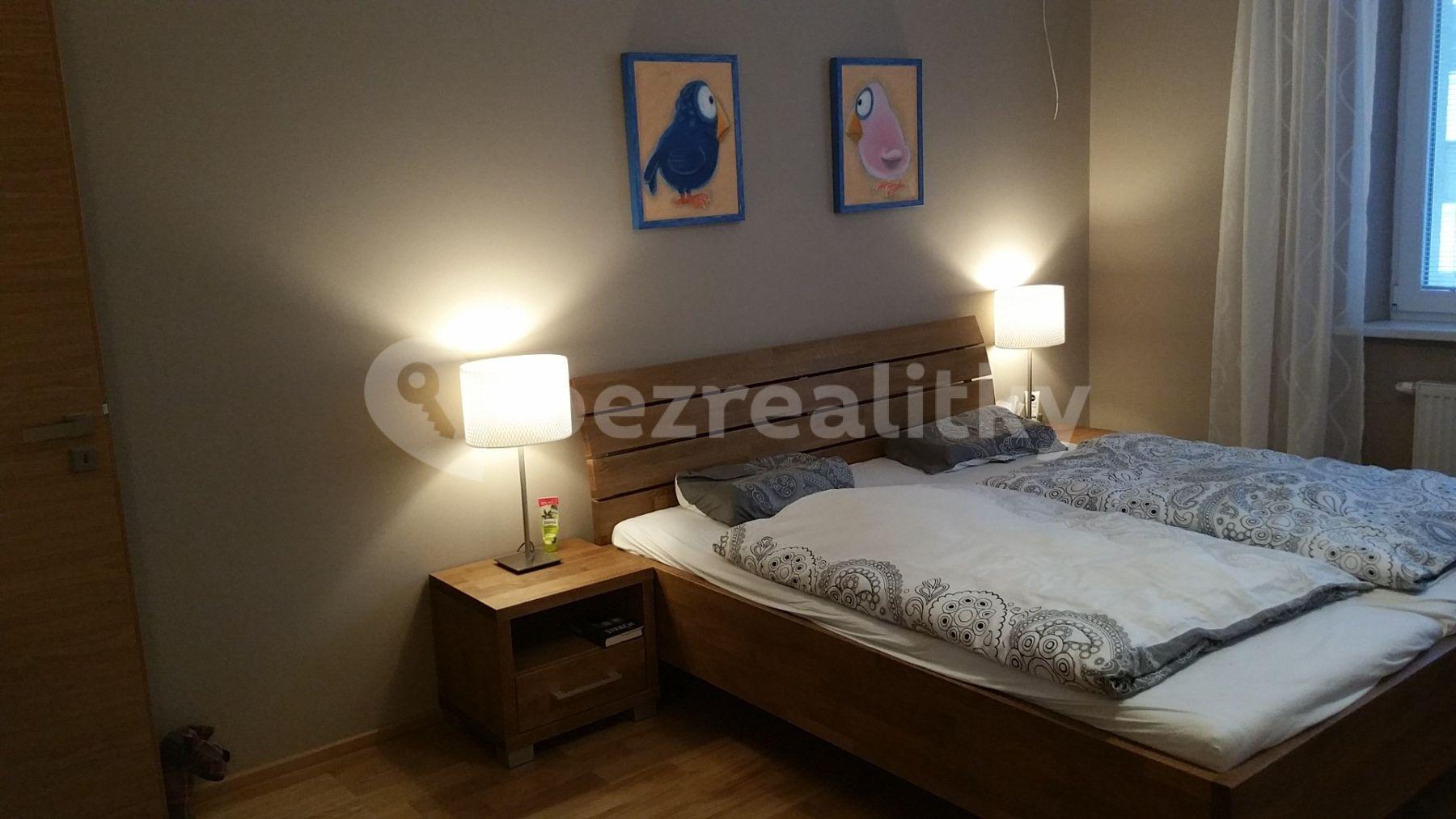Pronájem bytu 3+1 75 m², Česká, Nové Mesto, Bratislavský kraj