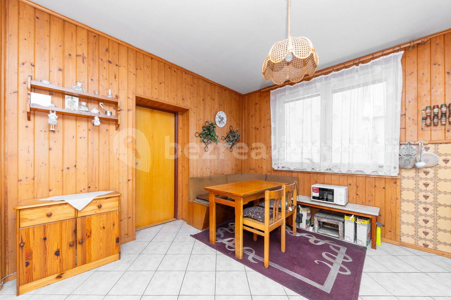 Prodej domu 230 m², pozemek 587 m², Nádražní, Modřice, Jihomoravský kraj