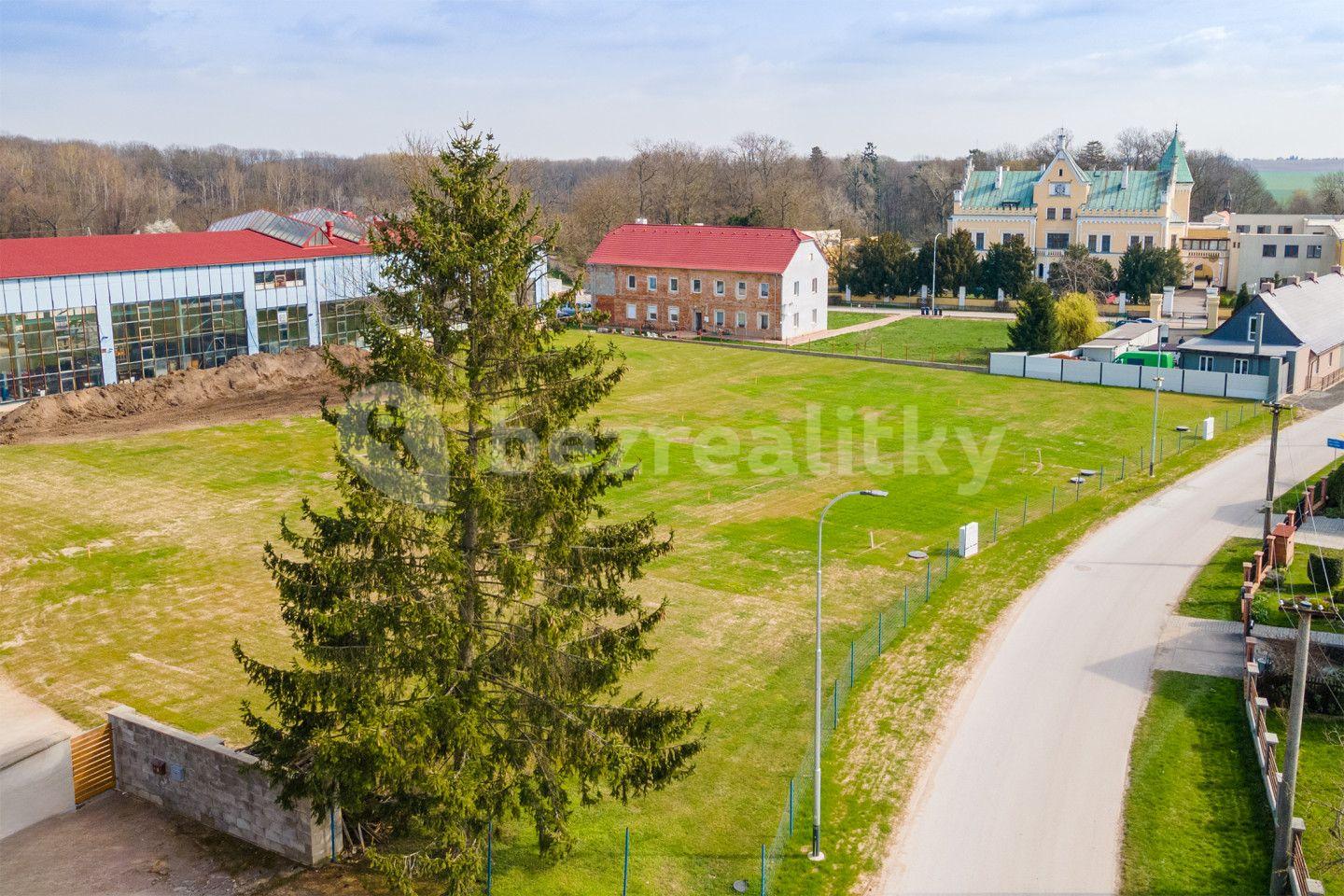 Prodej pozemku 1.508 m², Hlušice, Královéhradecký kraj
