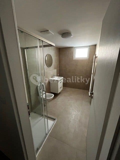 Pronájem bytu 1+kk 38 m², Františka Kováříka, Plzeň, Plzeňský kraj Pronájem bytu 1+kk 38 m², Františka Kováříka, Plzeň, Plzeňský kraj