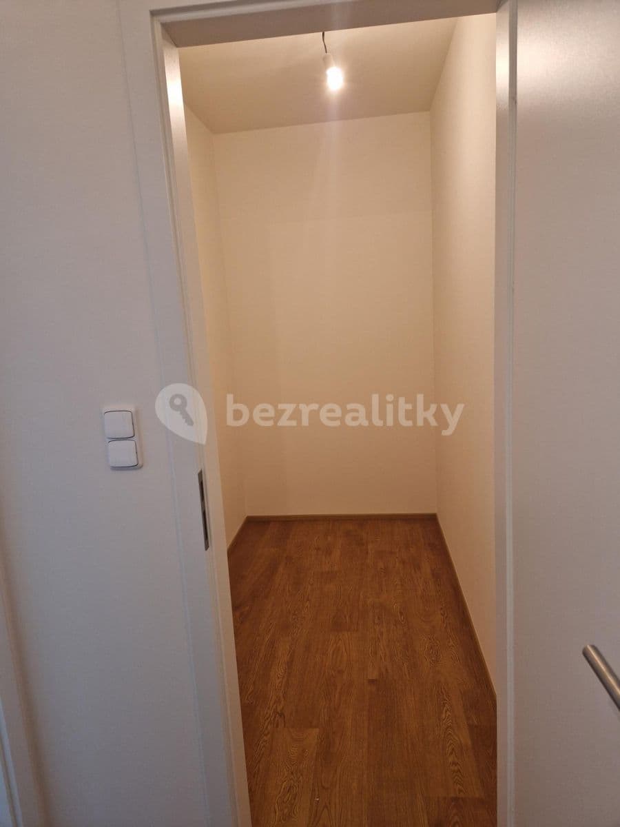 Pronájem bytu 2+kk 53 m², Pod Harfou, Praha, Praha Pronájem bytu 2+kk 53 m², Pod Harfou, Praha, Praha