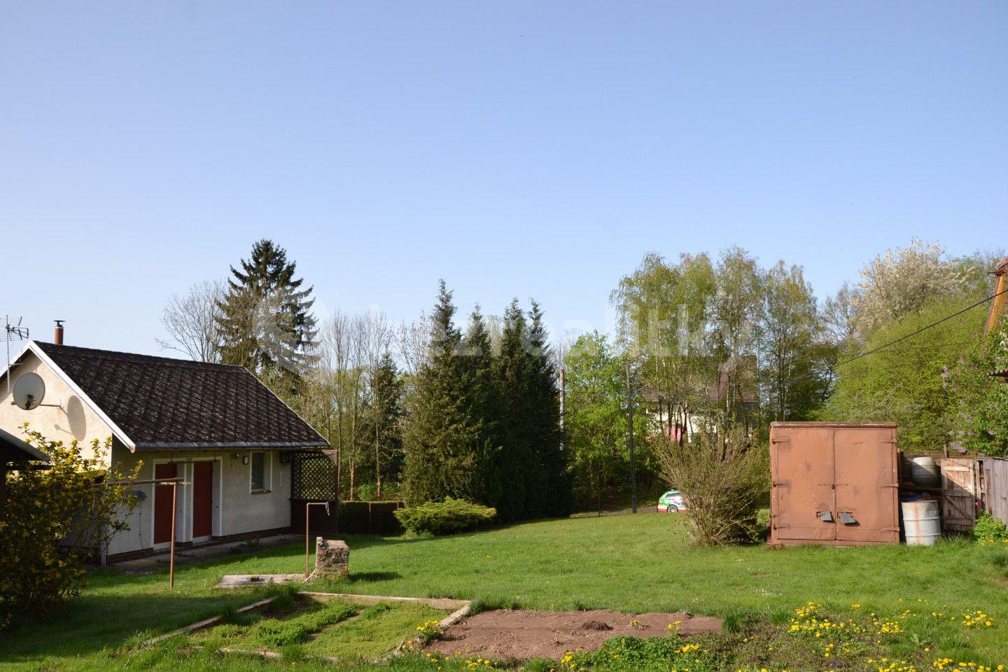 Prodej pozemku 1.523 m², Vestec, Královéhradecký kraj