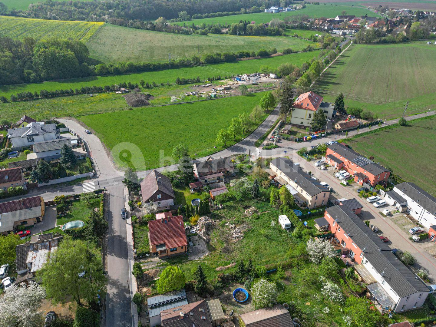 Prodej pozemku 600 m², Veleň, Středočeský kraj