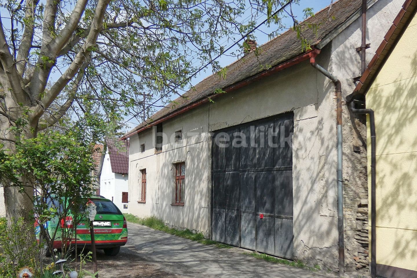 Prodej domu 77 m², pozemek 1.941 m², Vinaře, Středočeský kraj
