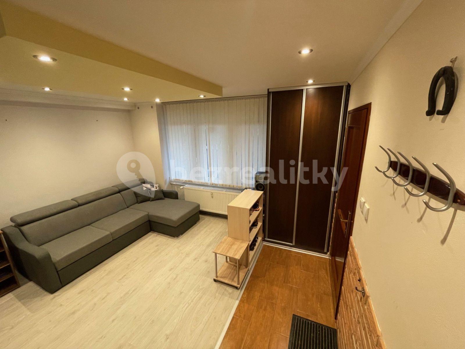 Prodej bytu 4+1 108 m², Chuderov, Ústecký kraj