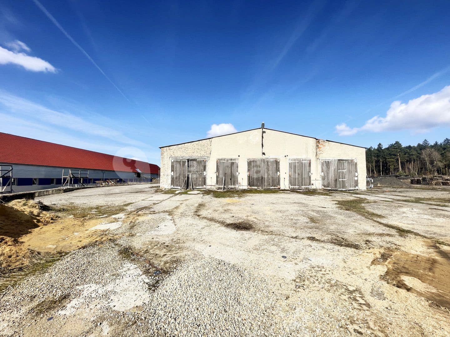 Prodej pozemku 9.953 m², Újezd u Rosic, Jihomoravský kraj