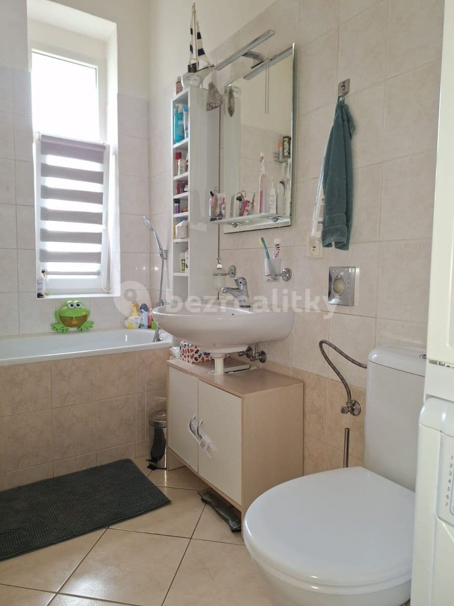 Pronájem bytu 1+1 48 m², Čimická, Praha, Praha Pronájem bytu 1+1 48 m², Čimická, Praha, Praha