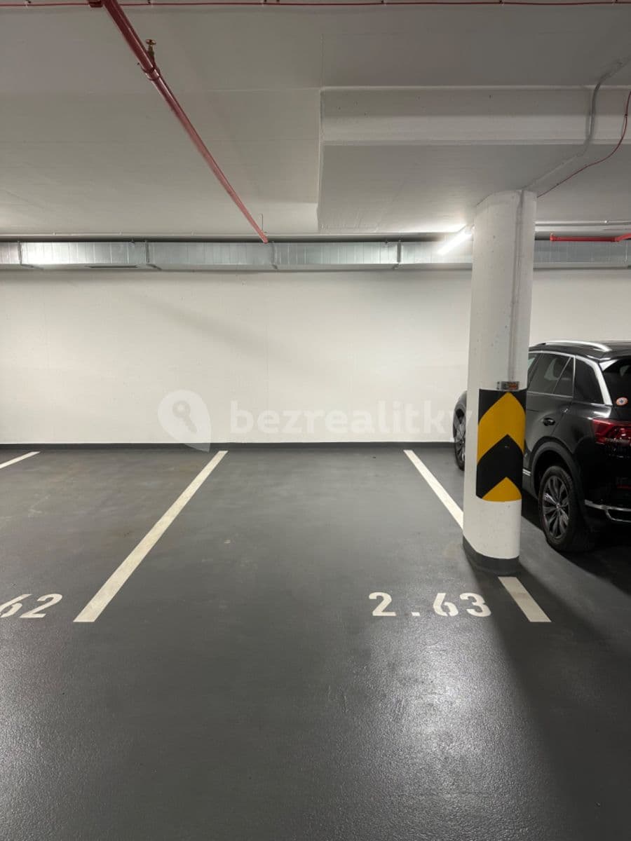 Pronájem garáže 14 m², Oktábcových, Praha, Praha Pronájem garáže 14 m², Oktábcových, Praha, Praha