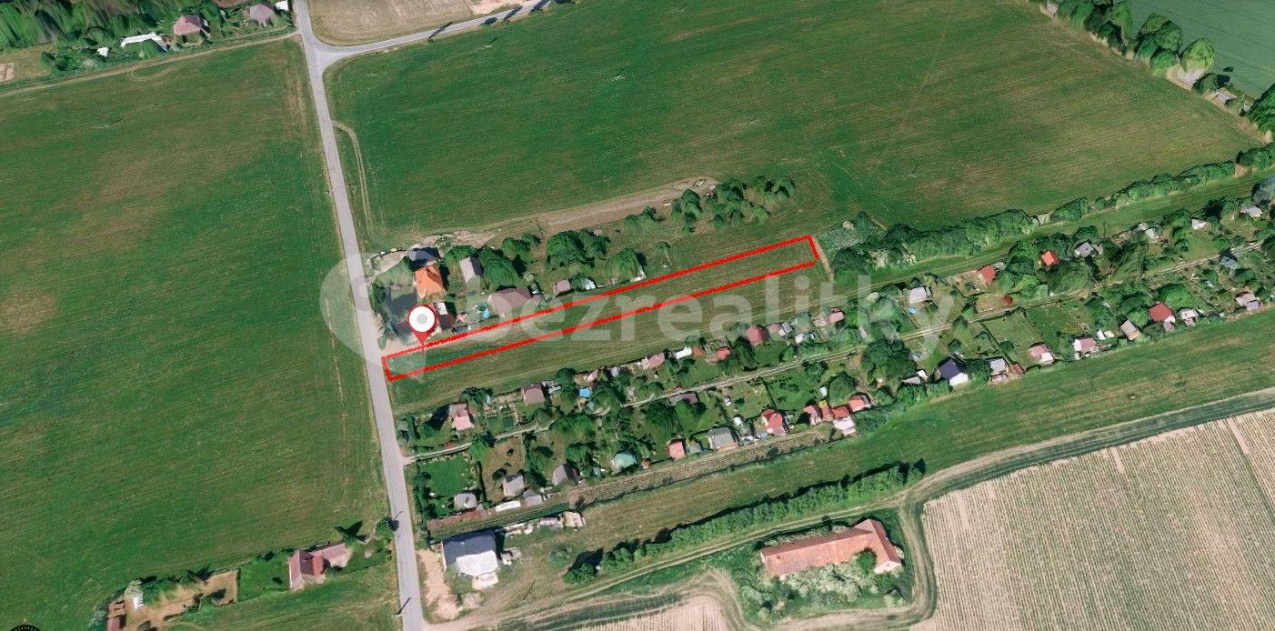 Prodej pozemku 3.427 m², Černovice, Kraj Vysočina