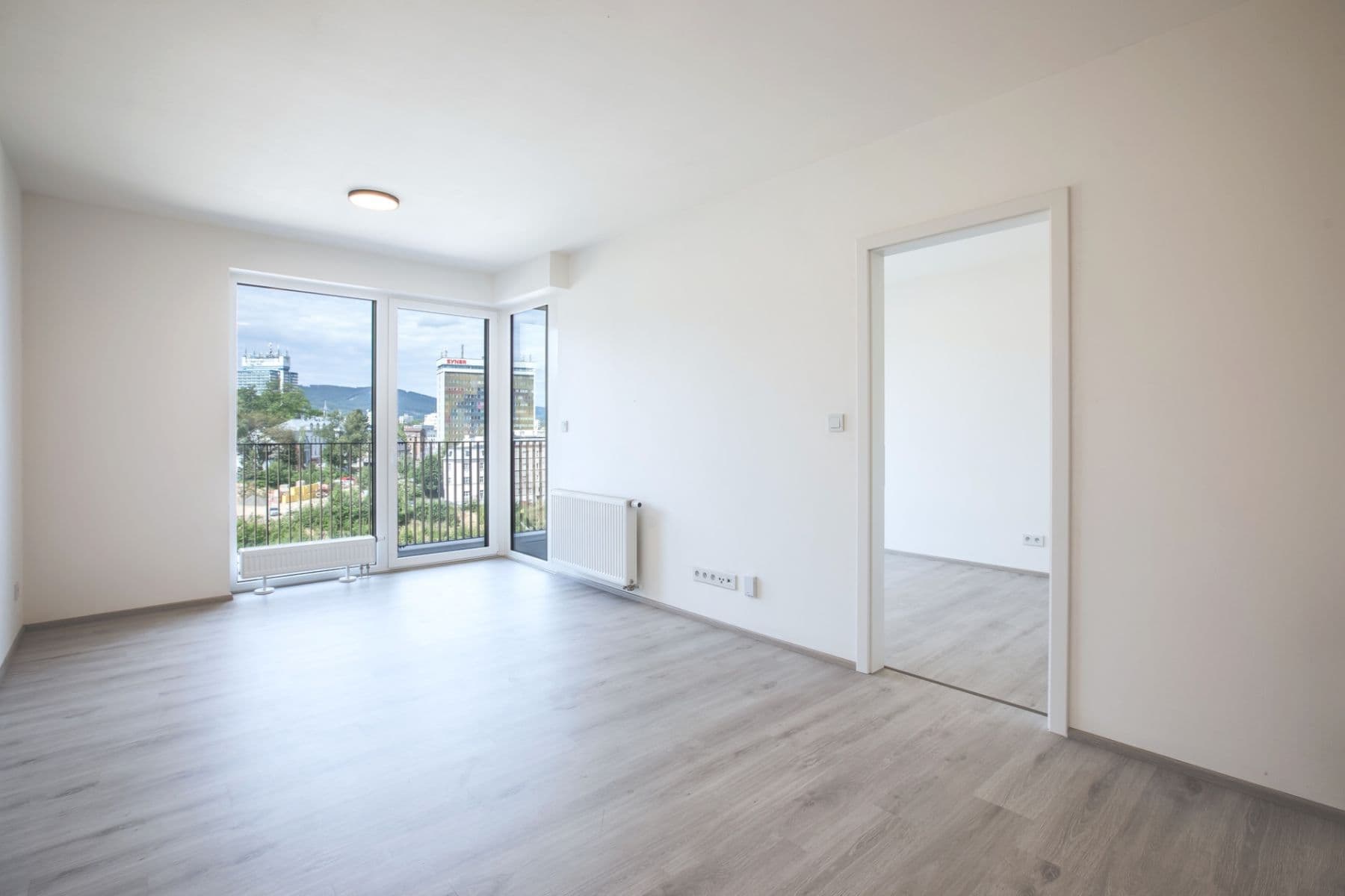 Pronájem bytu 2+kk 55 m², Na Perštýně, Liberec, Liberecký kraj Pronájem bytu 2+kk 55 m², Na Perštýně, Liberec, Liberecký kraj