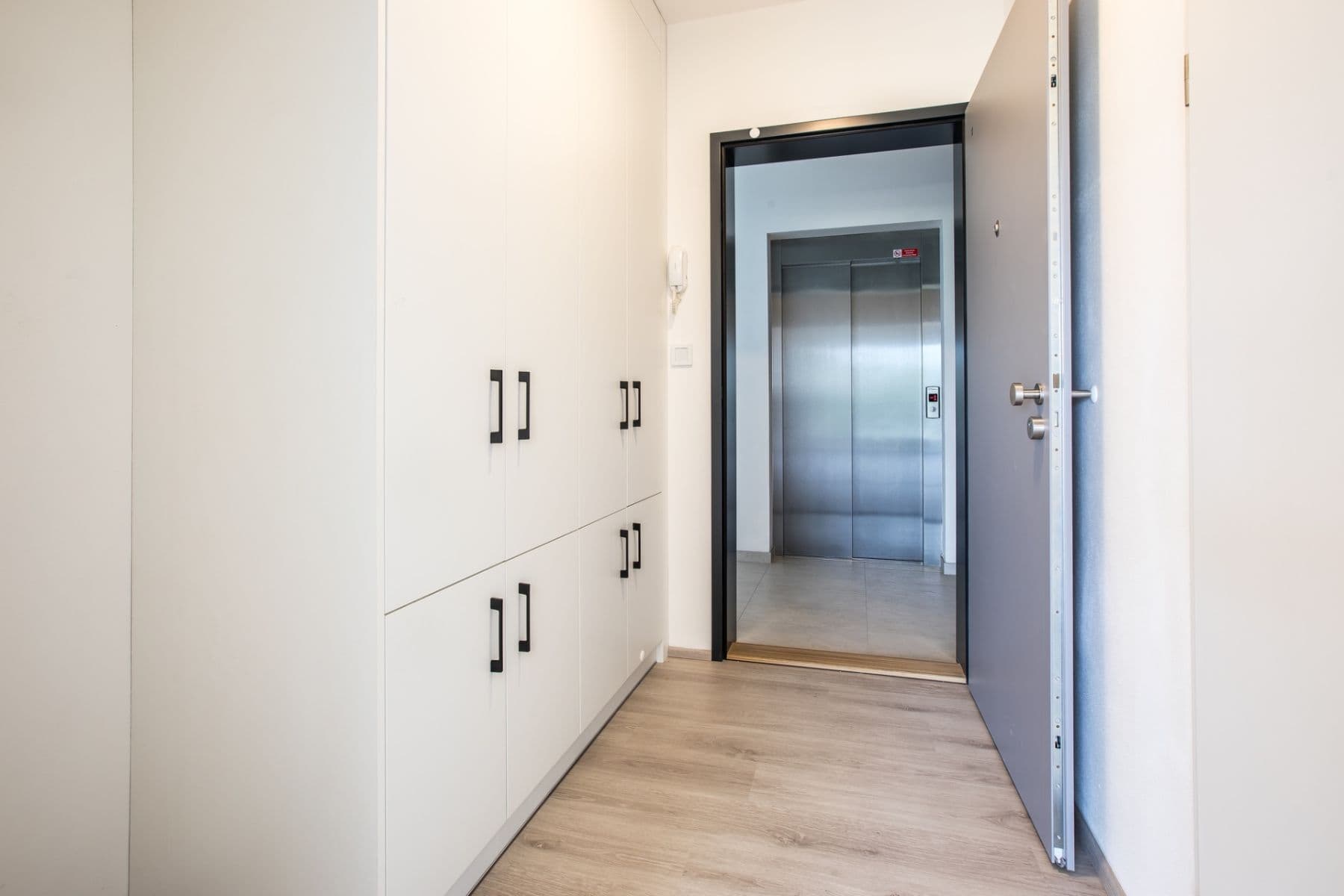 Pronájem bytu 2+kk 55 m², Na Perštýně, Liberec, Liberecký kraj Pronájem bytu 2+kk 55 m², Na Perštýně, Liberec, Liberecký kraj