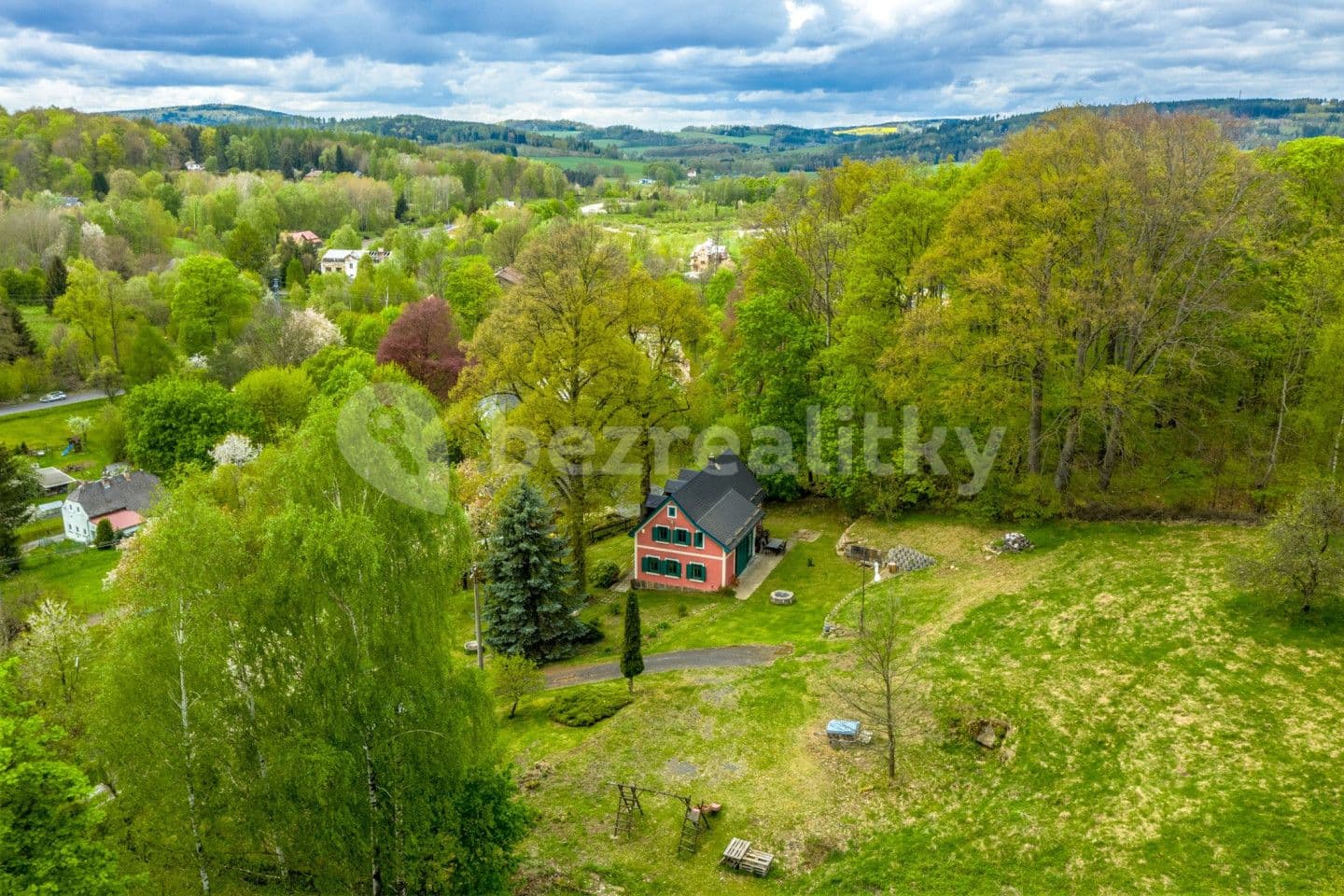 Prodej domu 120 m², pozemek 7.381 m², Mikulášovice, Ústecký kraj
