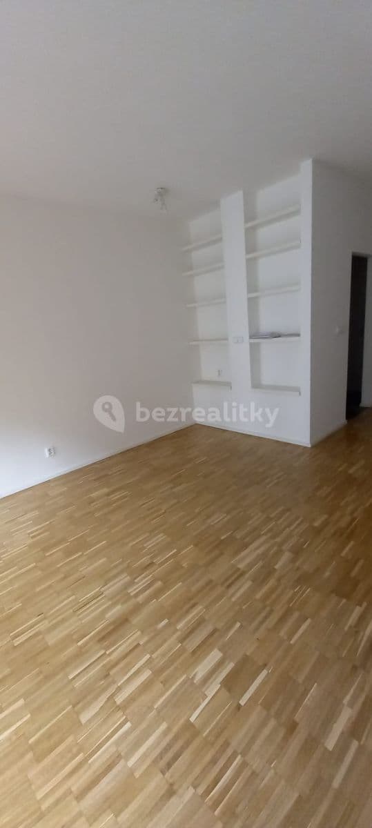 Pronájem bytu 1+kk 31 m², Řehořova, Praha, Praha Pronájem bytu 1+kk 31 m², Řehořova, Praha, Praha