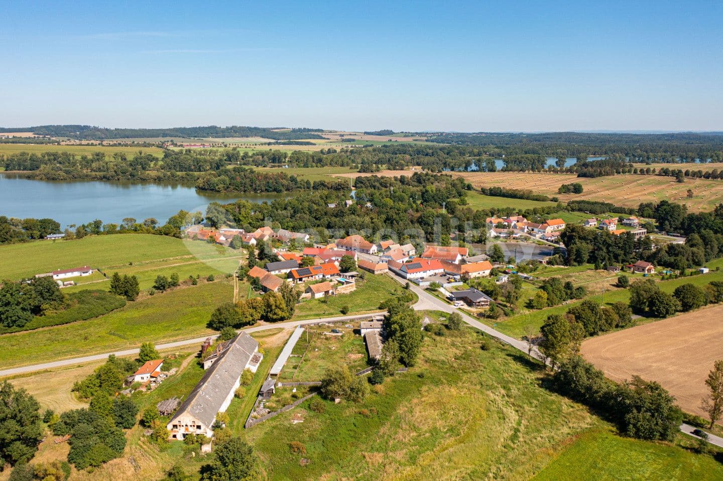 Prodej pozemku 18.884 m², Radomyšl, Jihočeský kraj