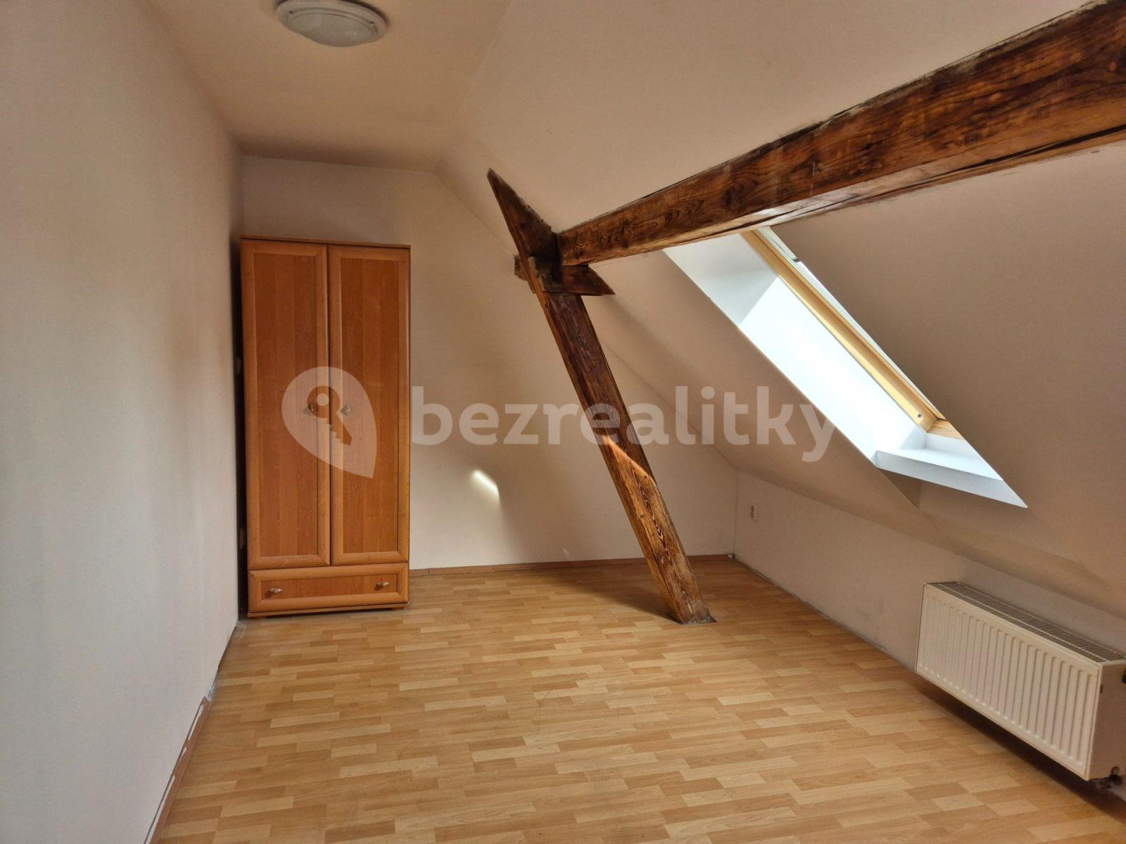 Prodej bytu 3+kk 60 m², nám. T. G. Masaryka, Smečno, Středočeský kraj