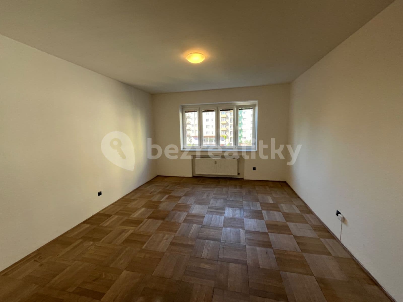 Pronájem bytu 1+1 40 m², Střední, Brno, Jihomoravský kraj