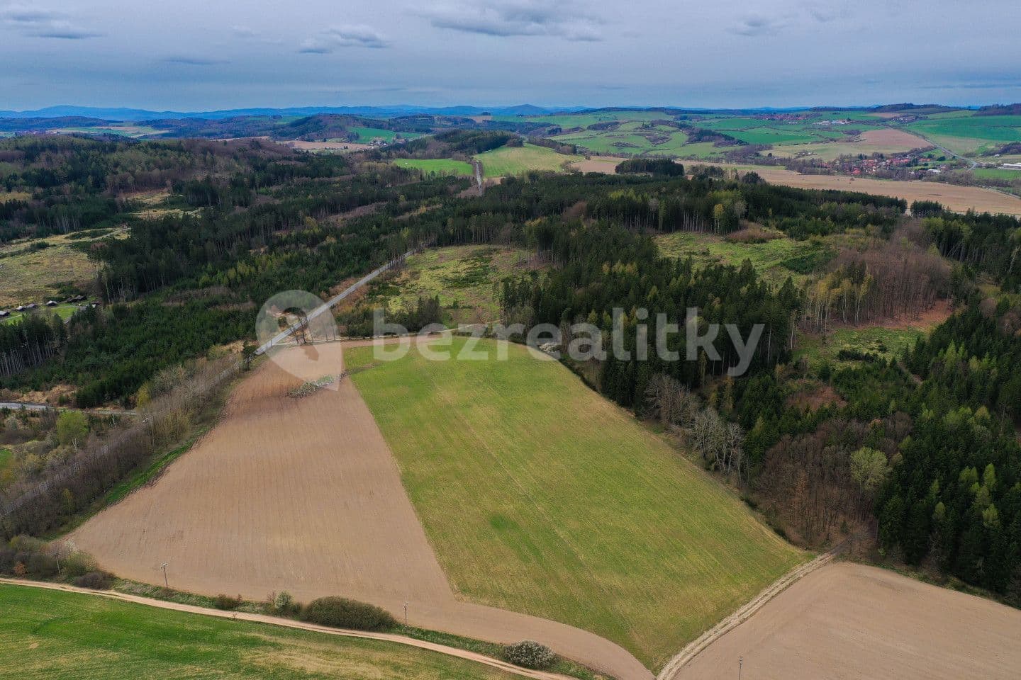 Prodej pozemku 21.805 m², Nepomuk, Plzeňský kraj
