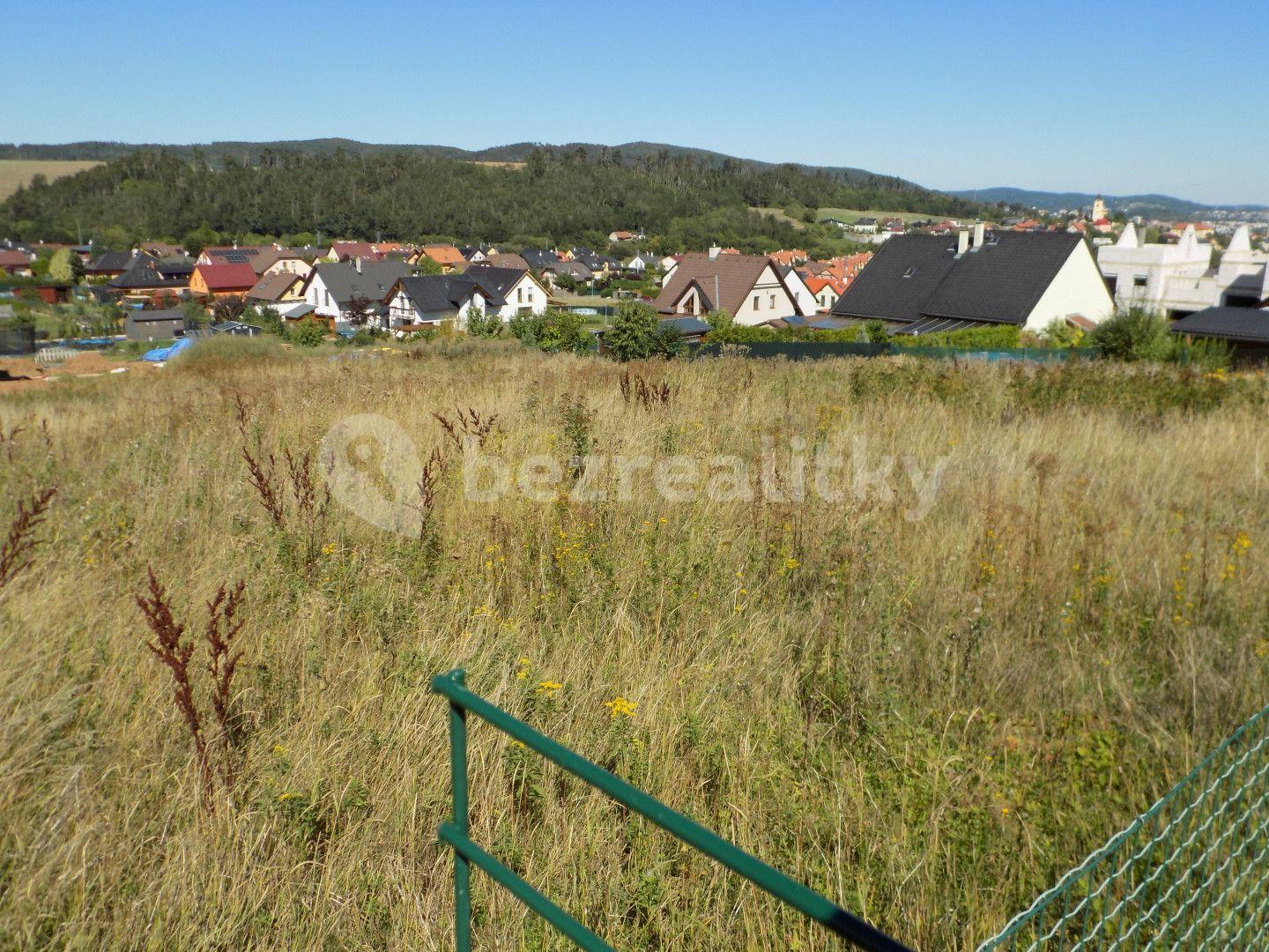 Prodej pozemku 1.000 m², Trubín, Středočeský kraj