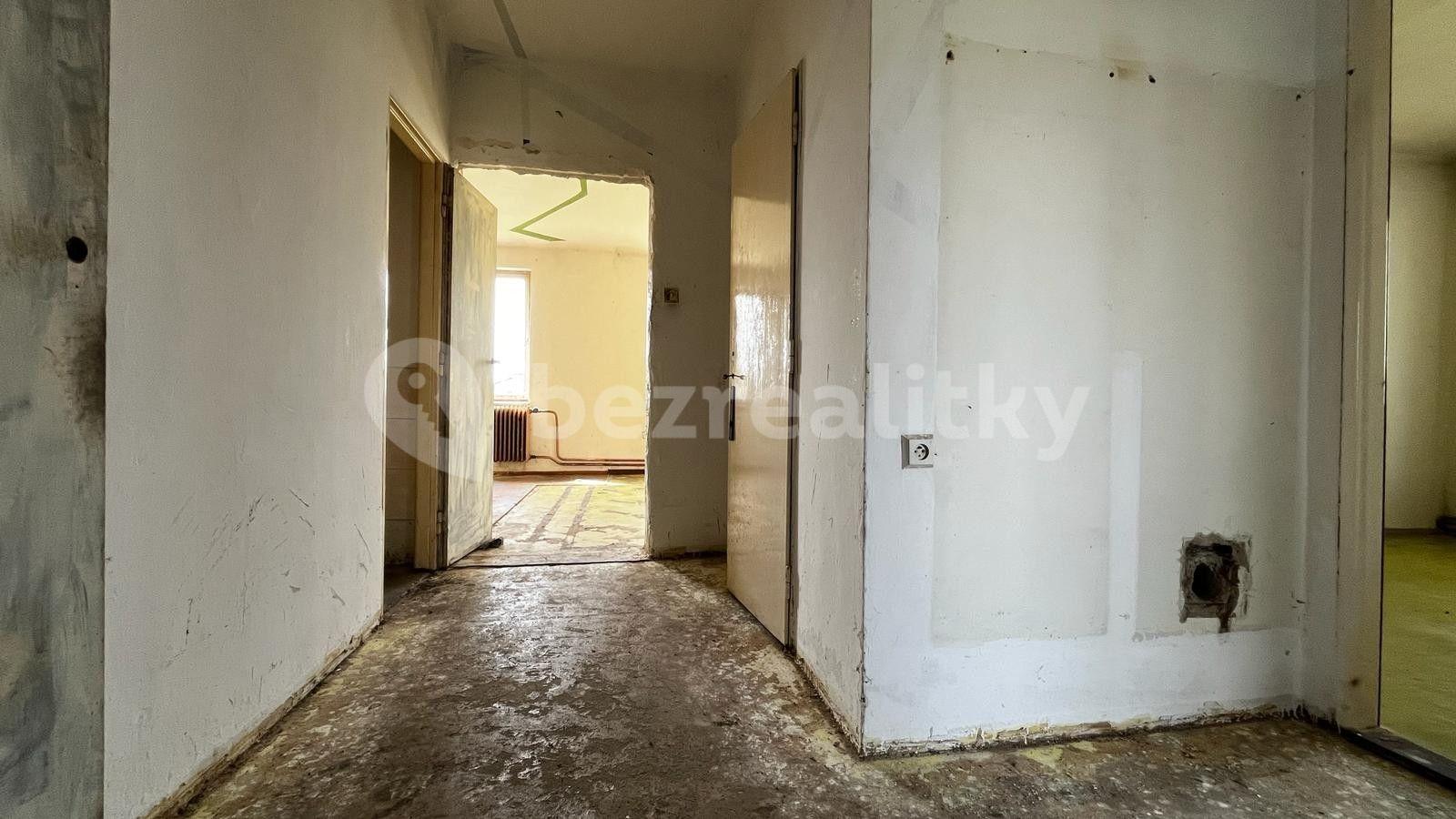 Prodej bytu 3+1 76 m², Němčice, Středočeský kraj