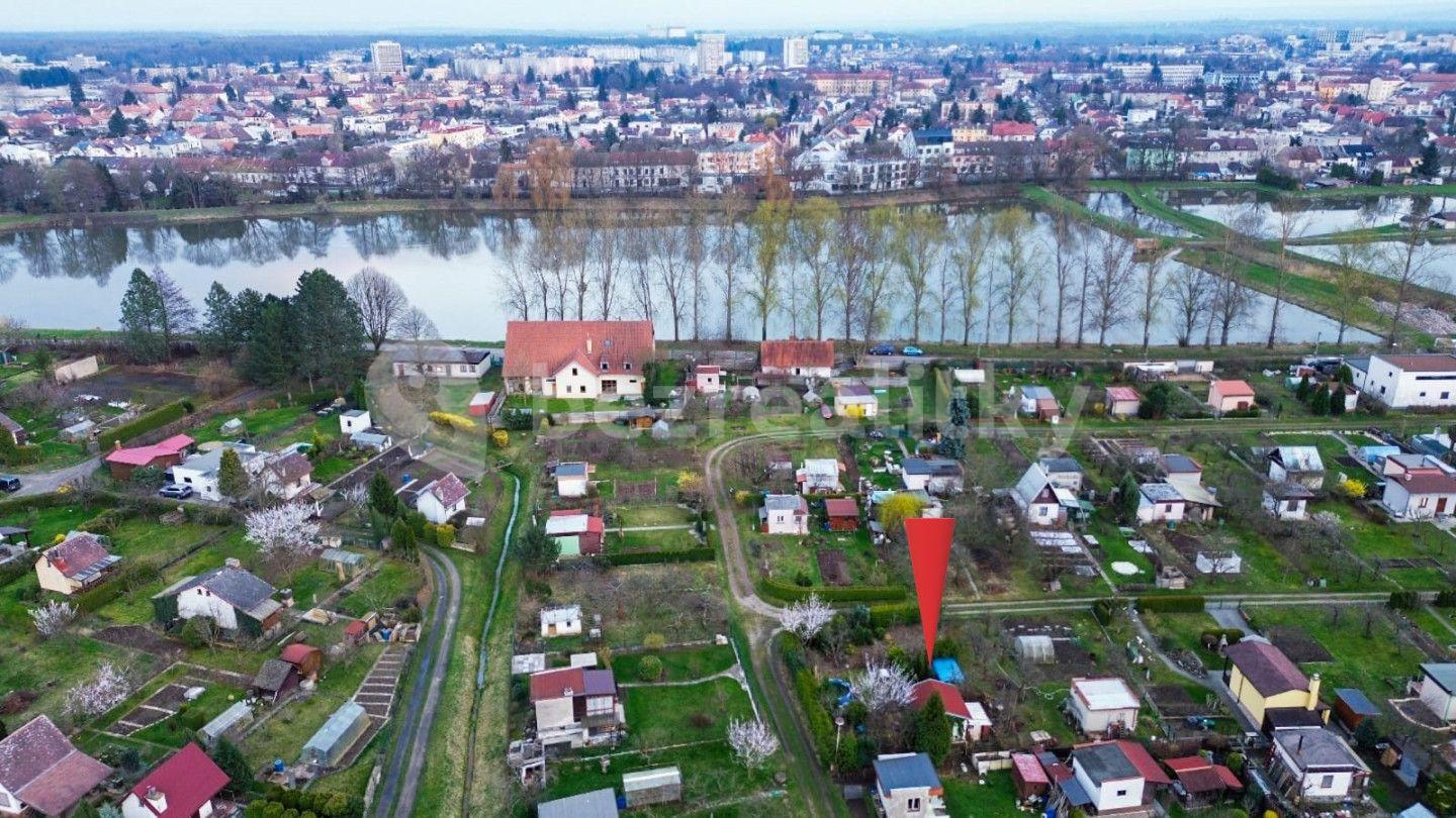 Prodej pozemku 362 m², Pardubice, Pardubický kraj