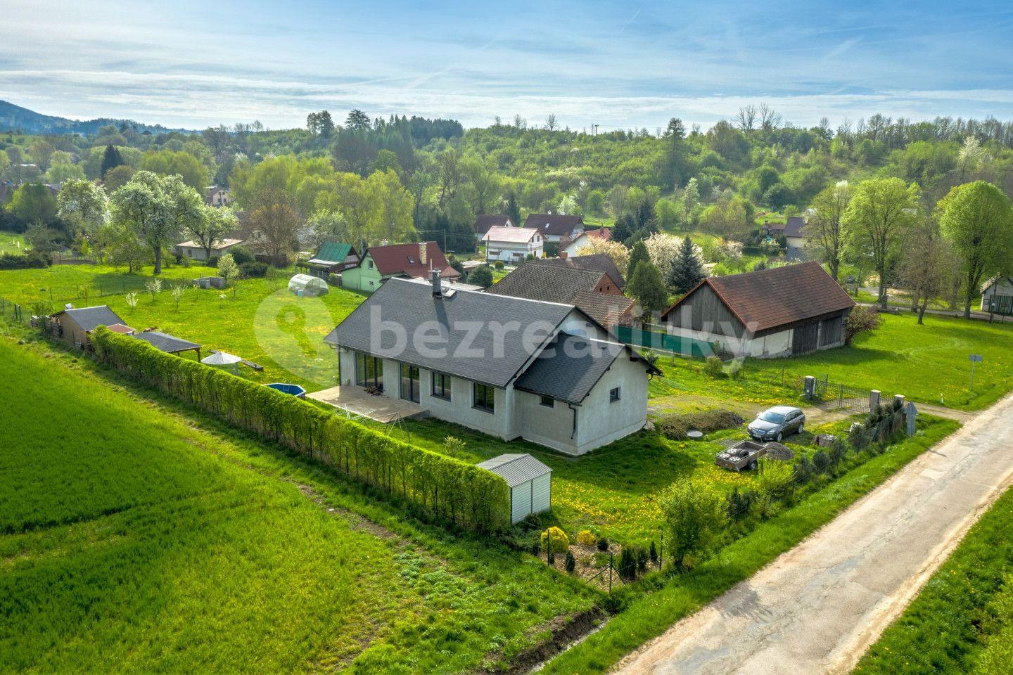 Prodej domu 122 m², pozemek 2.745 m², Újezd pod Troskami, Královéhradecký kraj