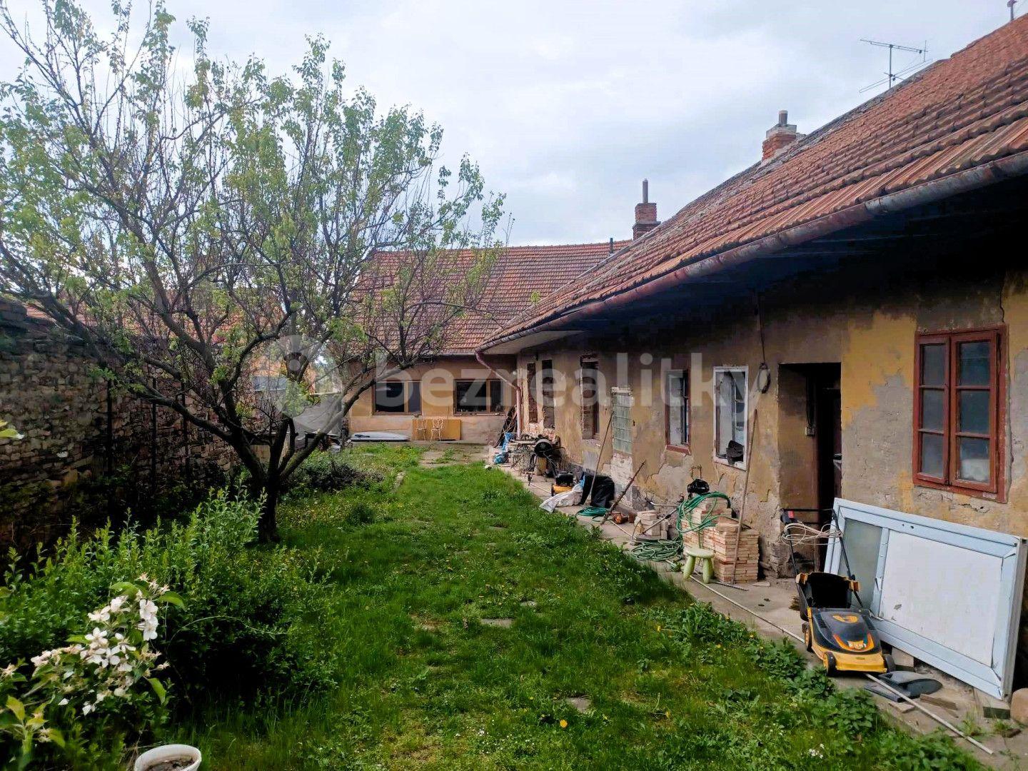 Prodej domu 190 m², pozemek 913 m², Pod rybníkem, Zbýšov, Jihomoravský kraj